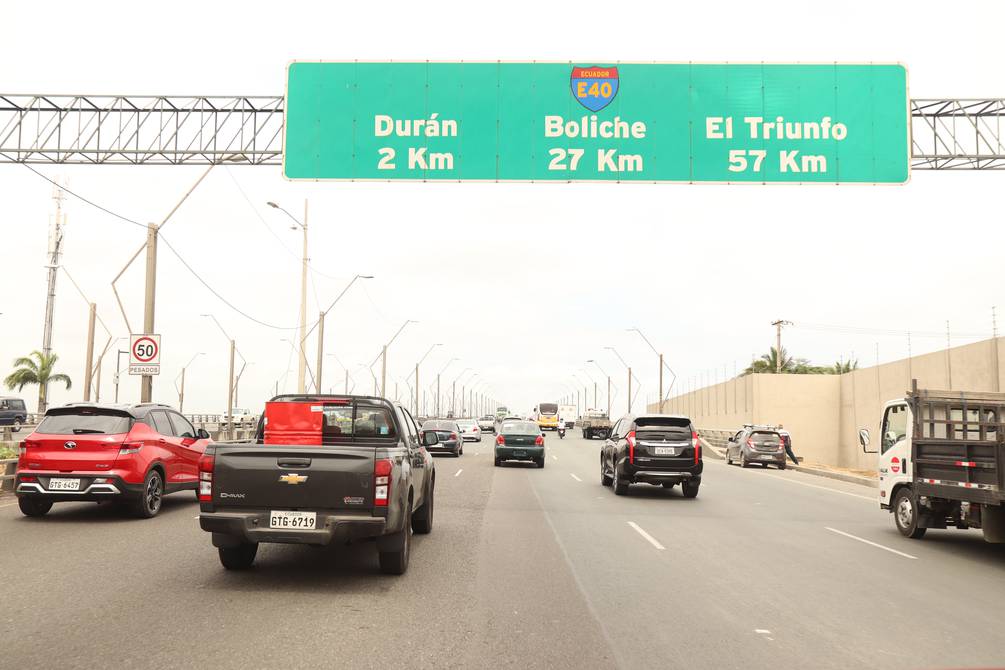 En este momento estás viendo Infraestructura vial de Ecuador se transformó en 100 años, pero aún son necesarias mejoras