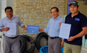 Lee más sobre el artículo Gad Palanda y Foragua entregan materiales para restauración de fuentes de agua