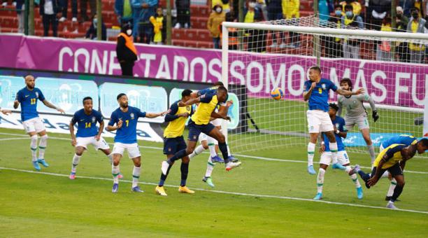 En este momento estás viendo Ecuador y Brasil empatan 1 – 1 en Quito