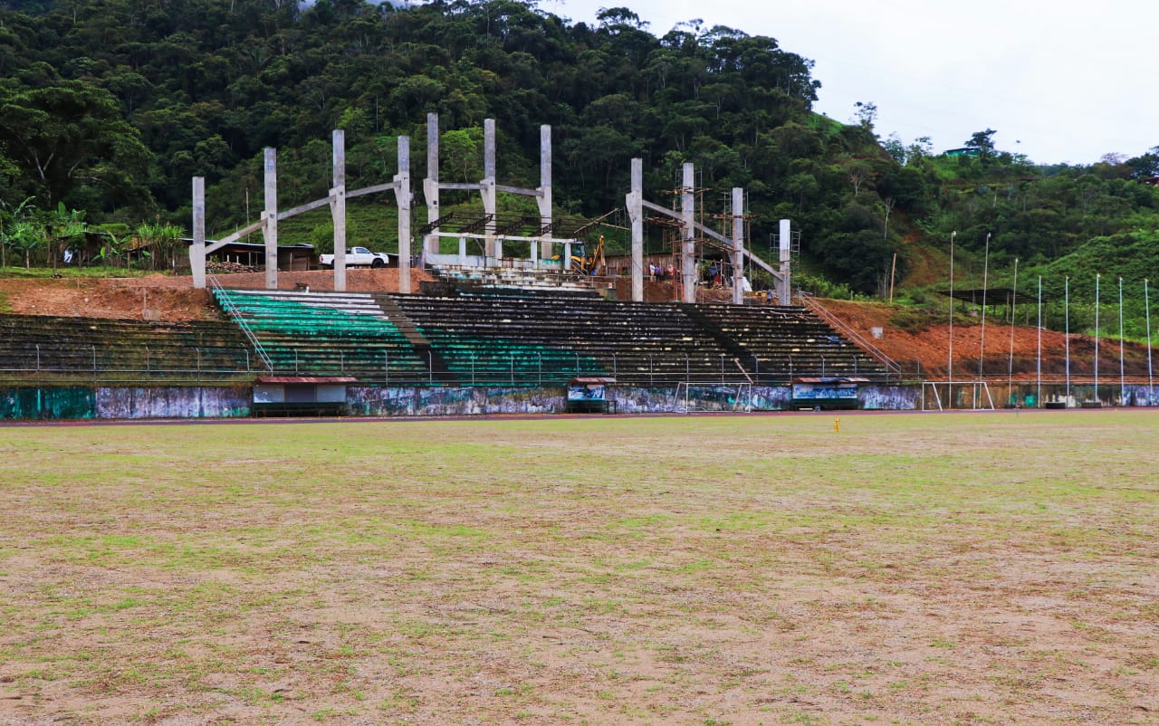 En este momento estás viendo Proyecto de Reconstrucción del Estadio Reina del Carmen de la ciudad de Zamora, cuenta con un 70% de Avance.