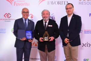 Lee más sobre el artículo <a><strong>UTPL destaca en la 7ma. entrega de los Premios Ei por su innovación</strong></a>