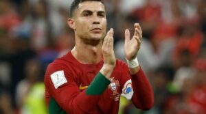 Lee más sobre el artículo Portugal en vilo por futuro de Cristiano Ronaldo