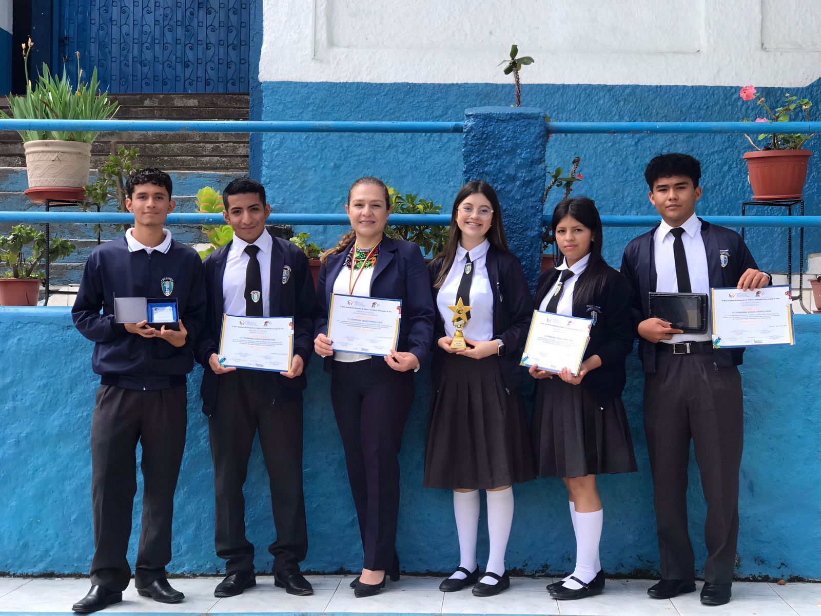 Estudiantes de Cariamanga, obtienen premio en concurso nacional de cine