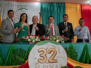 Lee más sobre el artículo Con sesión solemne se cerró festividades por los 32 años de El Pangui