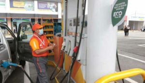 Lee más sobre el artículo Gasolina Ecoplus 89 baja; y, la Súper Premium sube