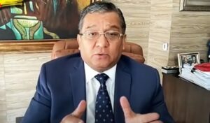 Lee más sobre el artículo Fraude constitucional estaría ‘tocando las puertas’ de Ecuador con muerte cruzada