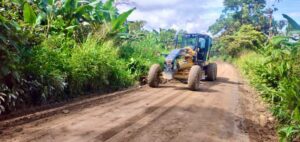 Lee más sobre el artículo Las labores no se detienen en la vialidad rural