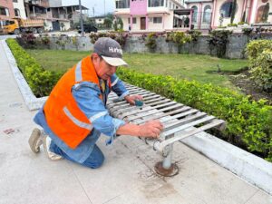 Lee más sobre el artículo Alcalde Jairo Herrera lideró minga de limpieza en El Pangui