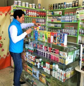 Lee más sobre el artículo Más de 3800 productos irregulares identificados por ARCSA en centro naturista de El Pangui