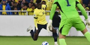 Lee más sobre el artículo Ecuador 0-0 Colombia: la Tri salva un punto gracias a Moisés Ramírez
