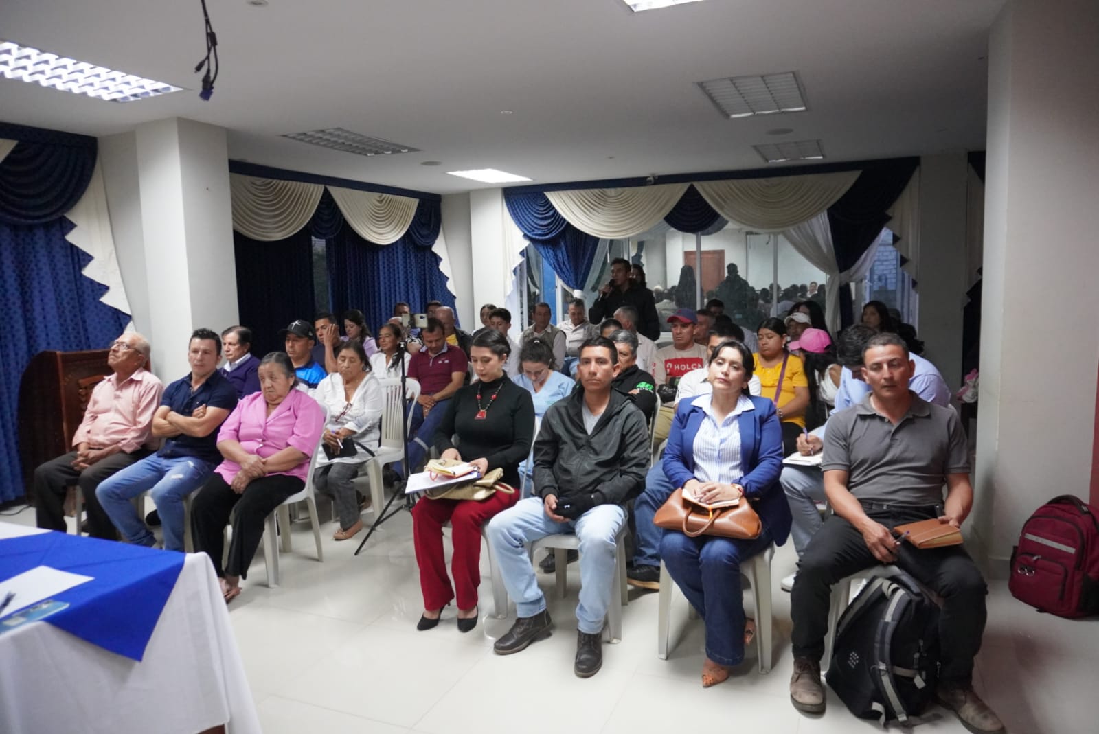 Socializan el presupuesto participativo 2024 en el cantón Chaguarpamba