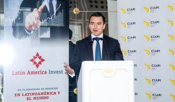 Noboa habla de su consulta popular en encuentro con inversionistas españoles