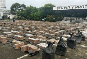 Lee más sobre el artículo Ejército ecuatoriano decomisó alrededor de 22 toneladas de droga
