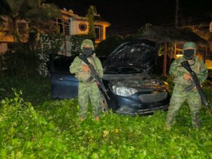 Lee más sobre el artículo Militares desactivan dos coches bomba en Quevedo