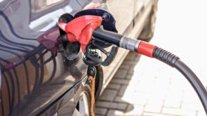 Lee más sobre el artículo Aumenta el precio de la gasolina Súper Premium desde el martes 12 de marzo en Ecuador