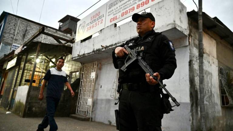 Lee más sobre el artículo Ecuador, bajo nueva escalada de violencia, registra cuatro masacres en los últimos días