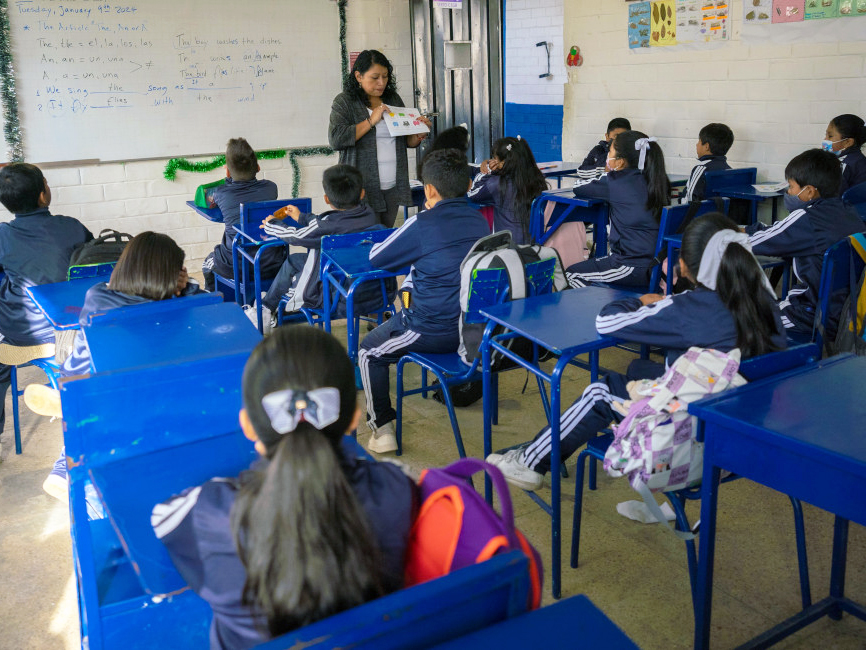 Lee más sobre el artículo Se aplaza el ingreso a clases en escuelas fiscales de la Costa y Galápagos
