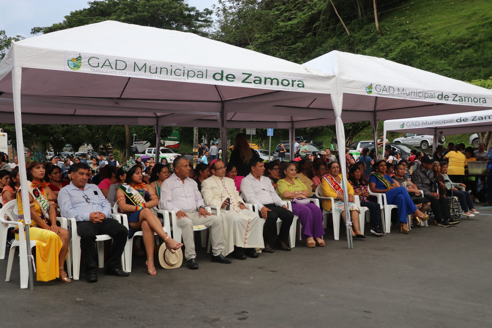Lee más sobre el artículo Municipio de Zamora entregó tres recolectores y un carro especializado para desechos sólidos