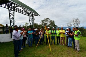 Inició construcción de obra de ornato para Pucapamba
