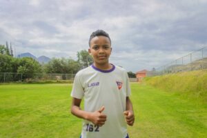 Lee más sobre el artículo El futbolista yantzacense Rubier Sevillano destaca a nivel nacional