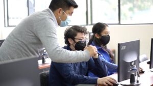 Lee más sobre el artículo Tecnología holandesa para la formación en la UNL