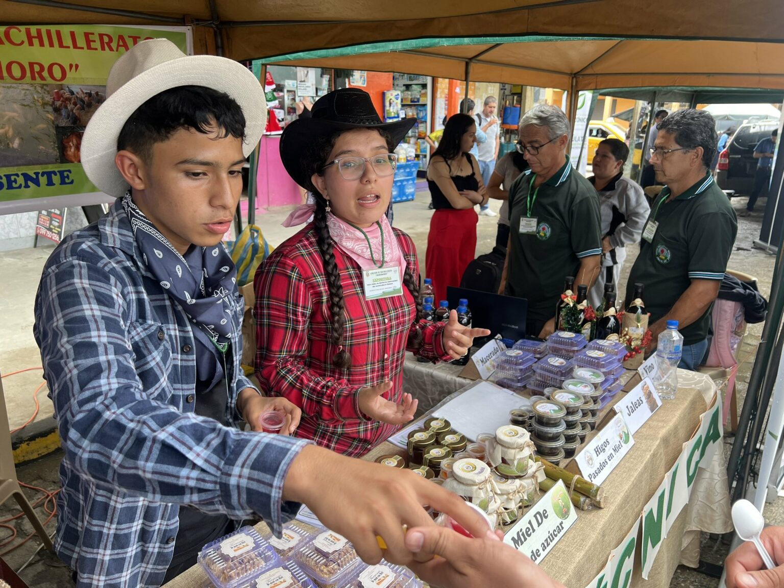 Con éxito se desarrolló la Feria Zonal de Bachillerato Técnico en ...