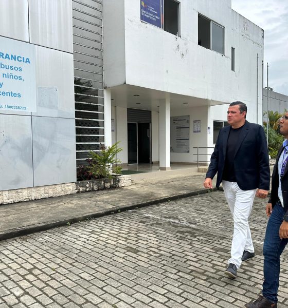 Realizan trabajos en el Distrito de Educación El Pangui-Yantzaza con el fin de dar un buen servicio