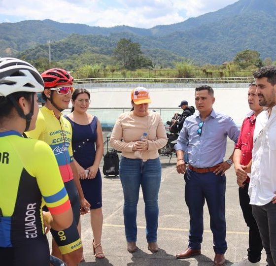 Ministro del Deporte Coordina Proyectos para Fortalecer el Deporte en Zamora Chinchipe