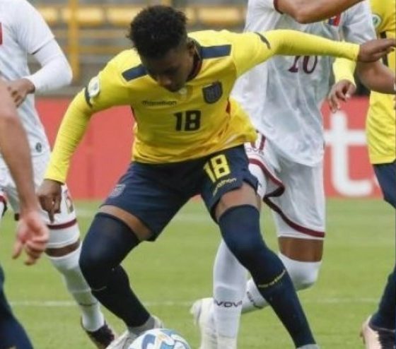Oscar Zambrano quiere nutrirse de los consagrados en su estadía con La Tri