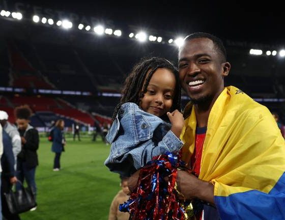 ¿Quién es Willian Pacho, el primer ecuatoriano que podría ganar la Champions League?