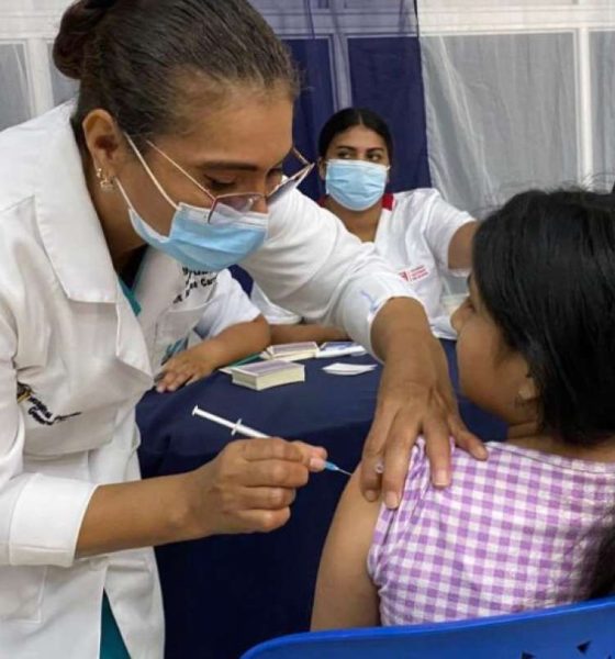 28 dosis de vacunas debe recibir tu hijo hasta los 9 años. ¿Cuáles son?