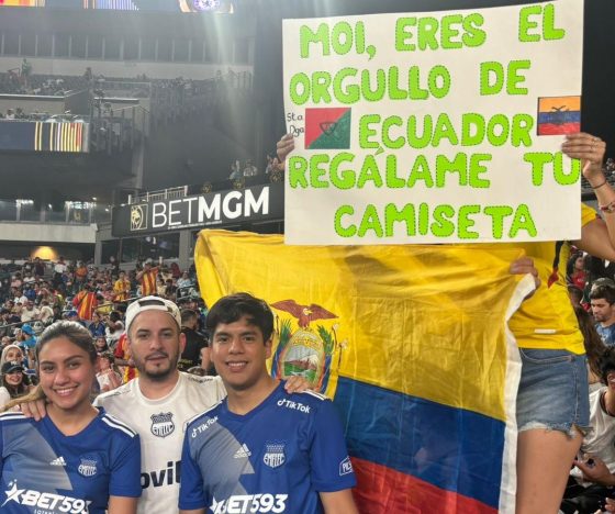 “¡Ecuador está contigo Moi!”: el grito de los ecuatorianos que convirtió al Chelsea en un equipo propio