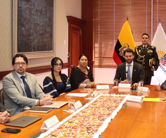 Olsen reúne al correísmo, PSC y la facción aliada de Pachakutik para elaborar agenda legislativa