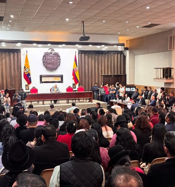 ¡Histórico y contundente! Concejo Cantonal de Loja destituye a Franco Quezada con 9 votos a favor
