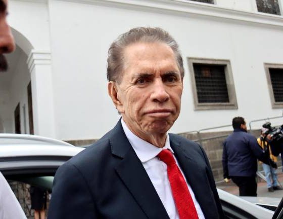 Alfonso Espinosa de los Monteros se rompió el fémur debido a una caída