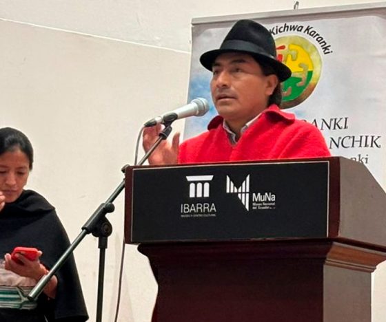 Tres policías retenidos en Cotopaxi tras el supuesto intento de asesinato a Leonidas Iza