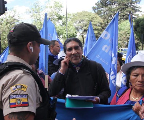 Yaku Pérez presenta denuncia en Fiscalía contra Daniel Noboa, su esposa y una minera canadiense