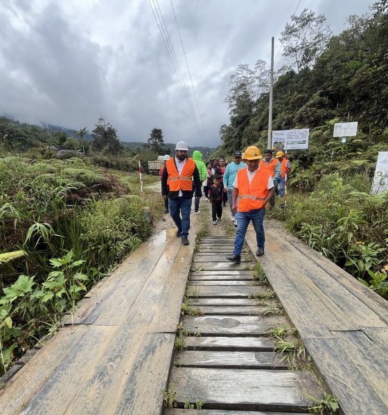 GAD Municipal de Paquisha inicia construcción de puente sobre la quebrada “Los Gallos” en el barrio Río Blanco
