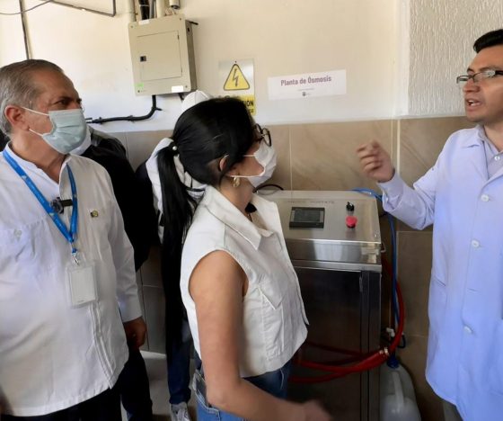 Polémica entre ADN y el correísmo por la investigación a asambleístas que ingresaron al hospital Baca Ortiz de Quito