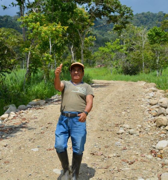 Prefectura de Zamora Chinchipe entregó vía productiva en San Isidro Alto