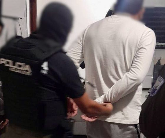 «Que le entreguen a Rubén el cariñito» | Los chats del director de la ANT, detenido en el caso Jaque