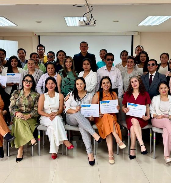 MINEDEC fortalece las habilidades comunicativas en docentes a través de taller de lengua de señas