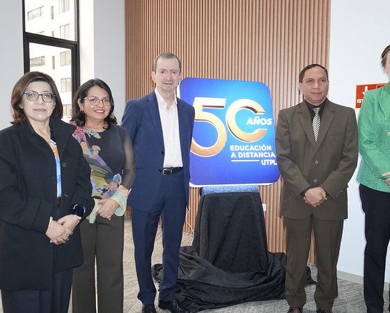 UTPL impulsa el futuro del país con cinco nuevas carreras en línea