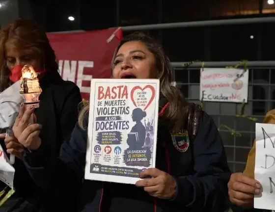 Docentes asesinados y mil denuncias de extorsión: violencia en Ecuador provoca alarma internacional