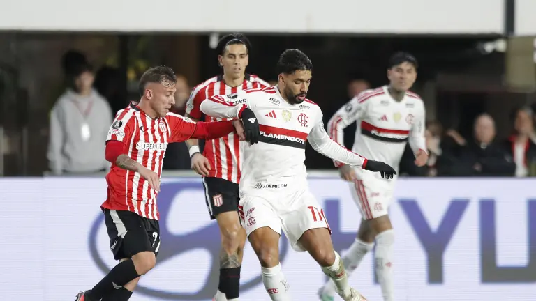 Estudiantes y Flamengo igualan 0-0 en la ida de las semifinales de la Copa Libertadores