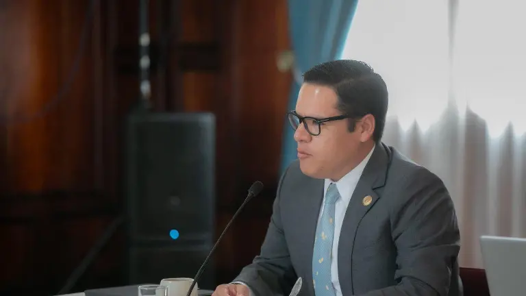 Gobierno difunde segundo listado de empresas que habrían incumplido desconexiones eléctricas